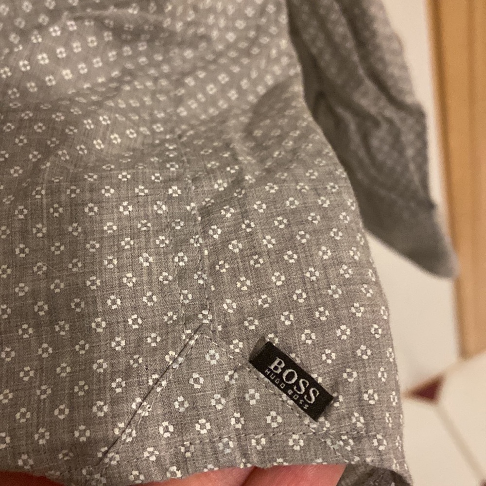 Hugo Boss Button Down - Picture 5 of 7